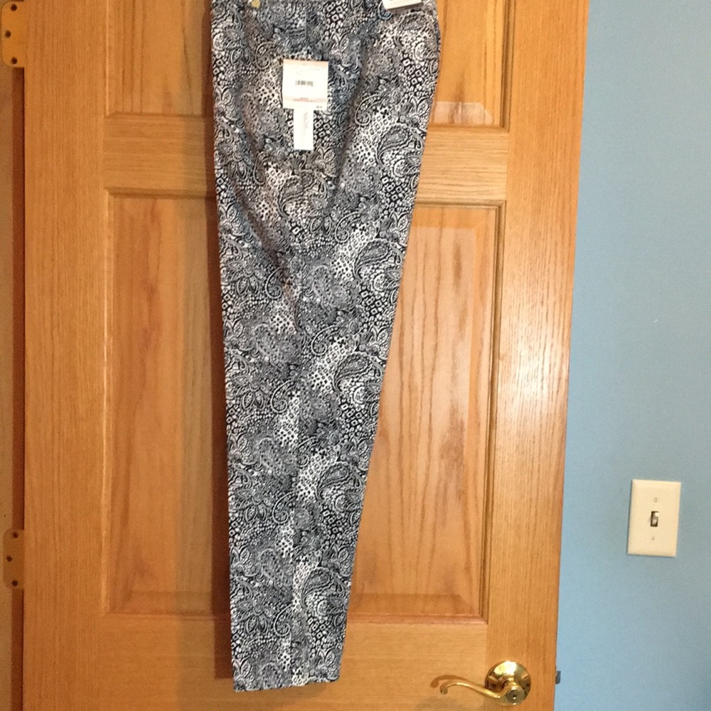Anne Klein cropped pants, NWT